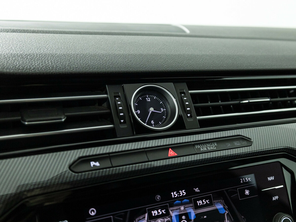 Volkswagen Arteon с пробегом — 2018 год. Фото: #17