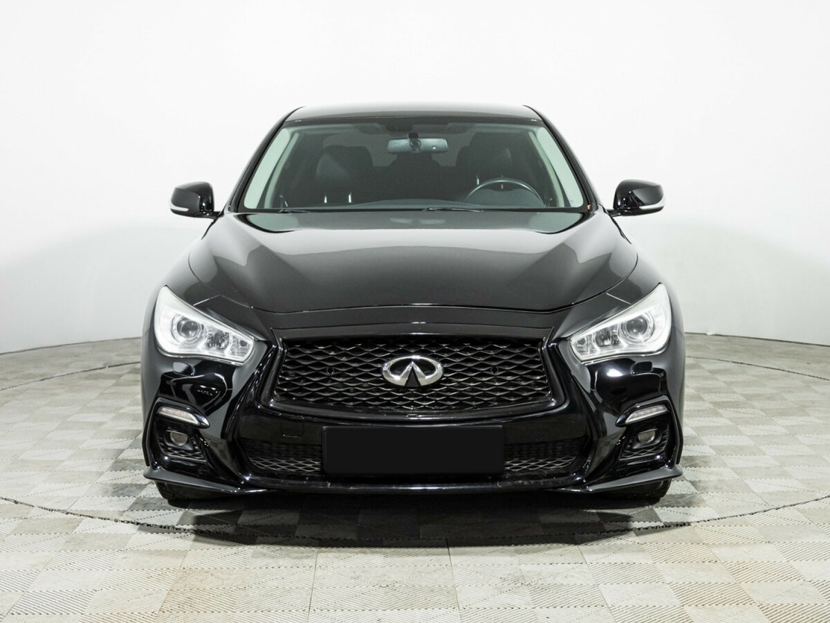 Infiniti Q50 с пробегом — 2017 год. Фото: #1