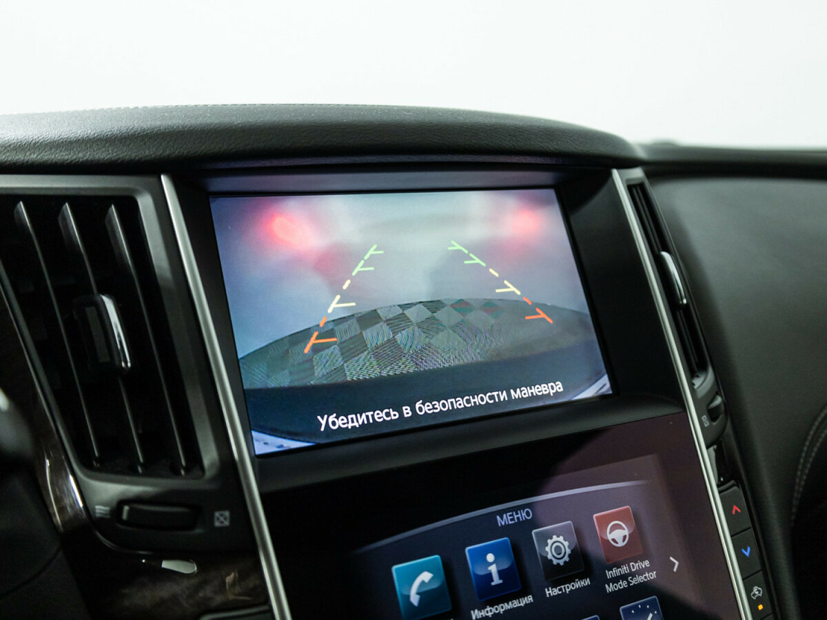 Infiniti Q50 с пробегом — 2017 год. Фото: #17