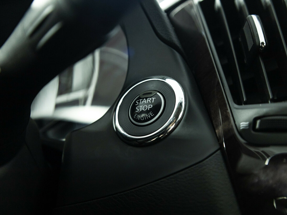 Infiniti Q50 с пробегом — 2017 год. Фото: #19