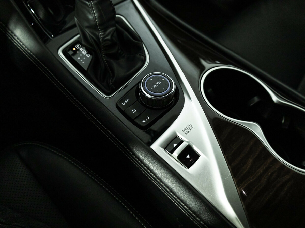 Infiniti Q50 с пробегом — 2017 год. Фото: #20