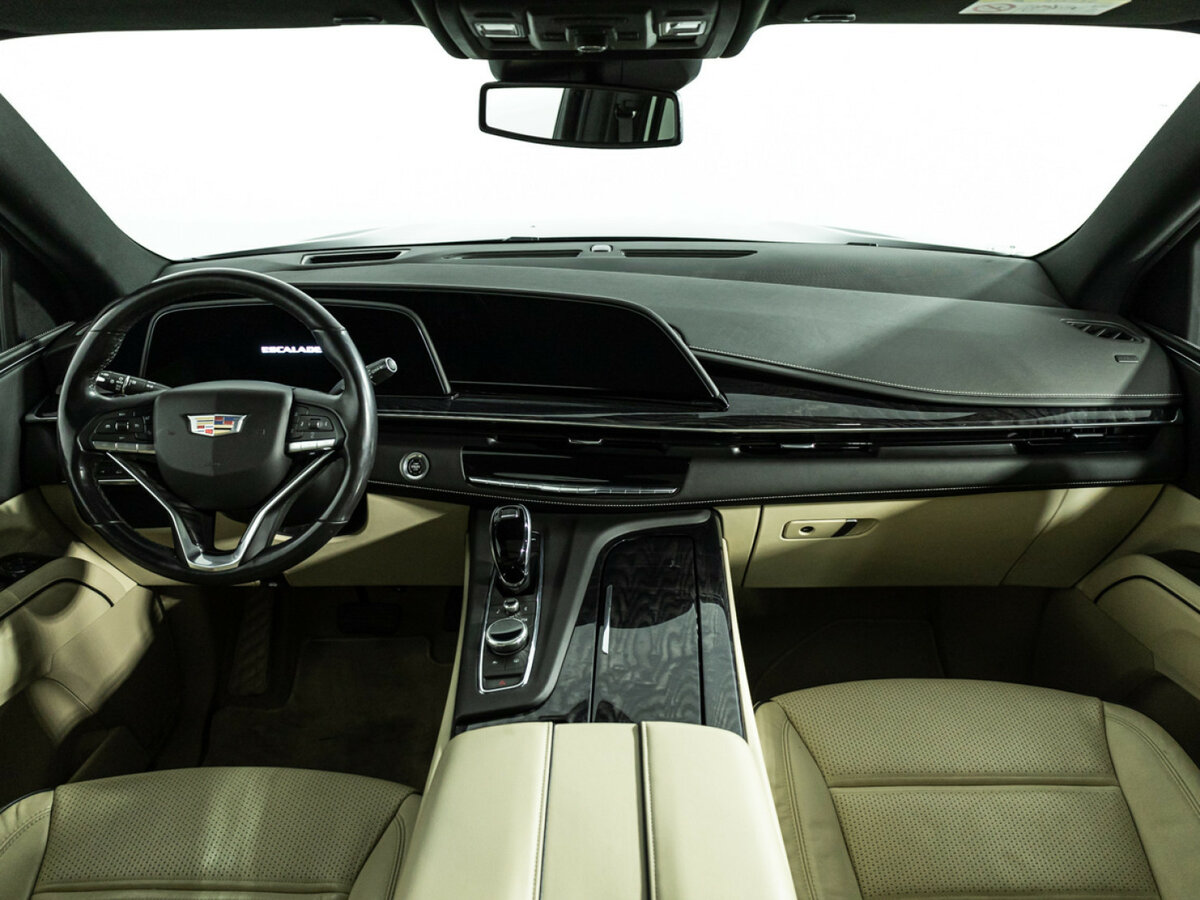 Cadillac Escalade с пробегом — 2021 год. Фото: #10