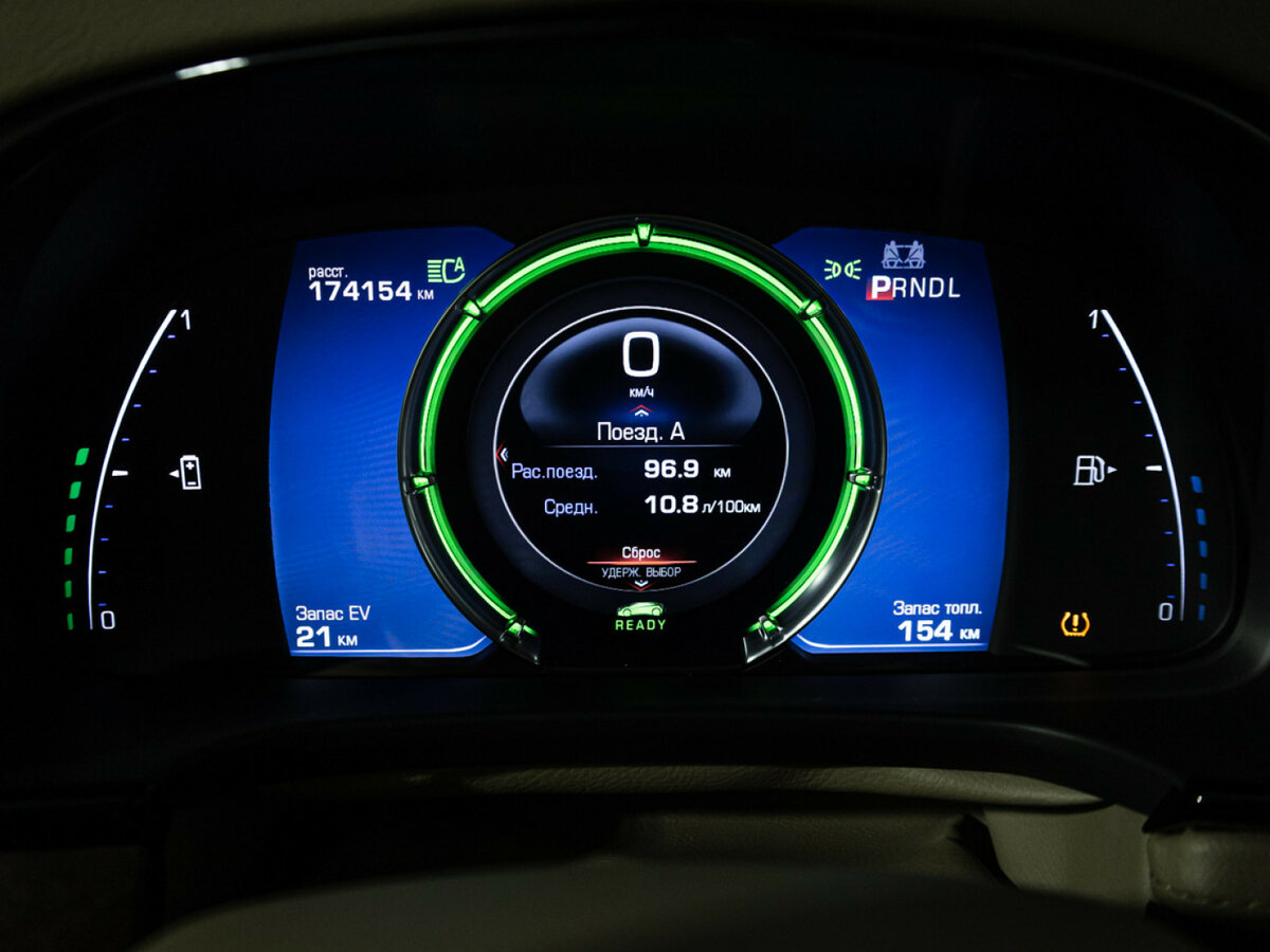 Cadillac ELR с пробегом — 2014 год. Фото: #11