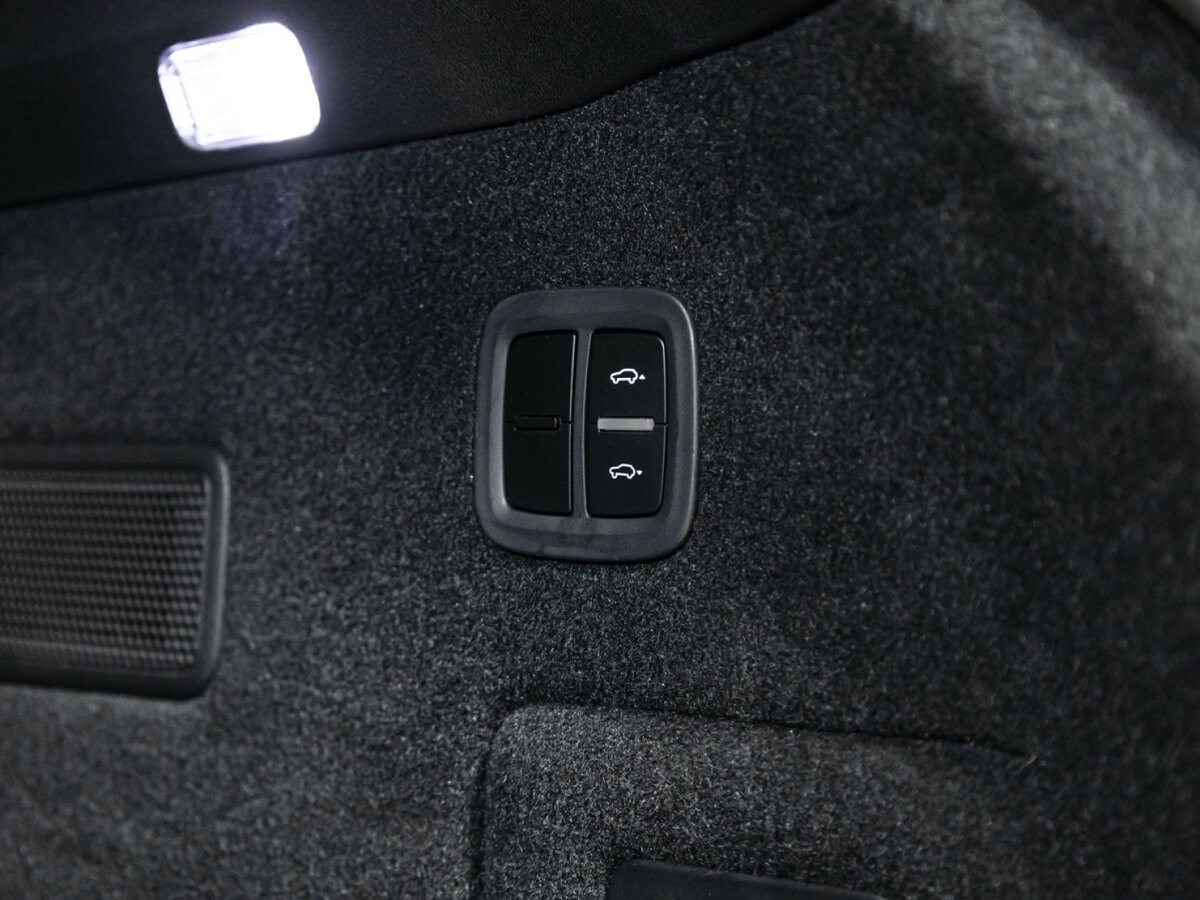 Porsche Cayenne с пробегом — 2021 год. Фото: #26