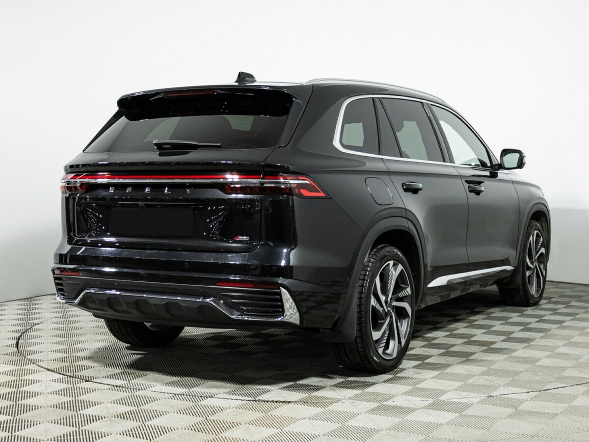 Geely Monjaro с пробегом — 2023 год. Фото: #3