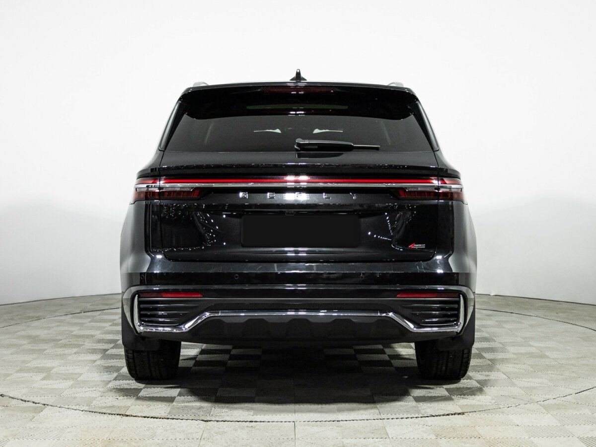 Geely Monjaro с пробегом — 2023 год. Фото: #4