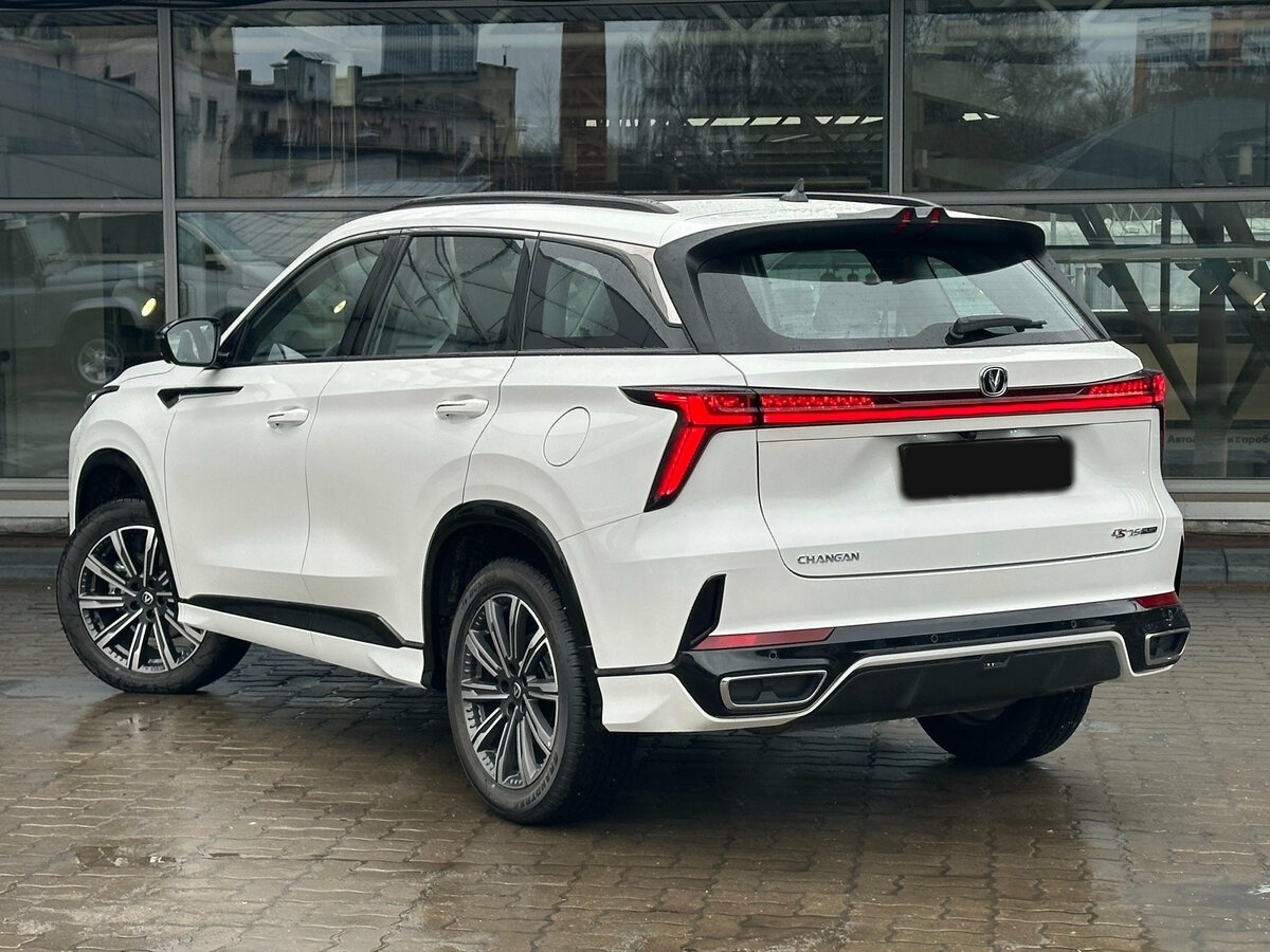 Changan CS75 Plus с пробегом — 2024 год. Фото: #1
