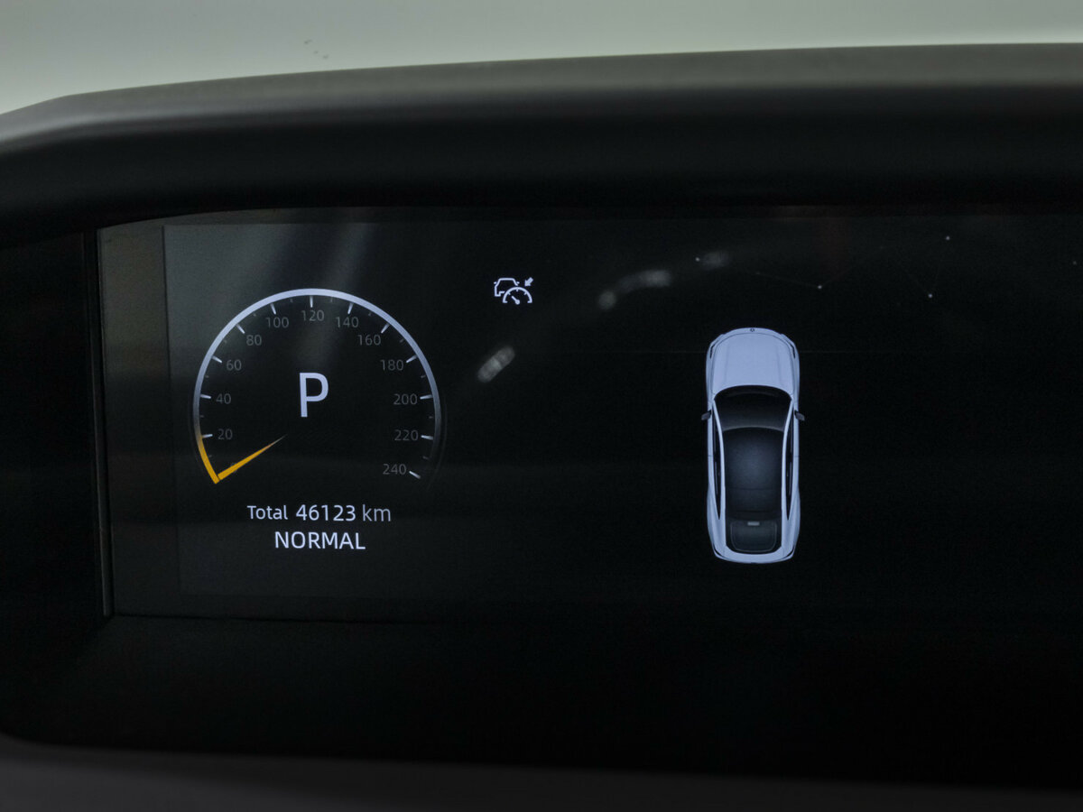 Changan UNI-V с пробегом — 2023 год. Фото: #11