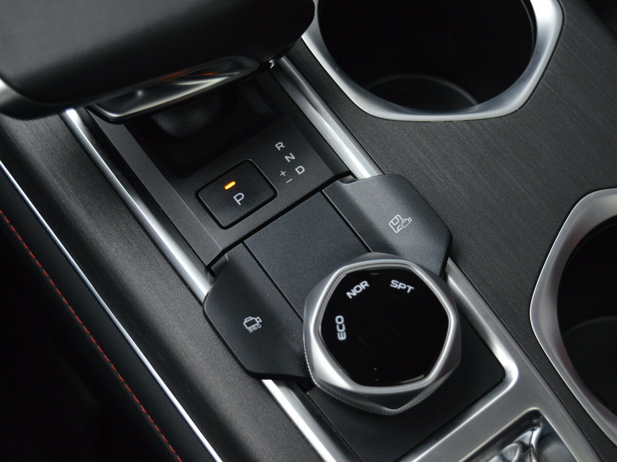 Changan UNI-S (CS55 Plus) с пробегом — 2024 год. Фото: #8