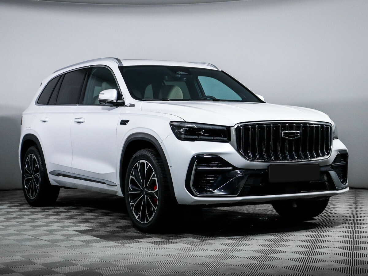 Geely Monjaro с пробегом — 2025 год. Фото: #2