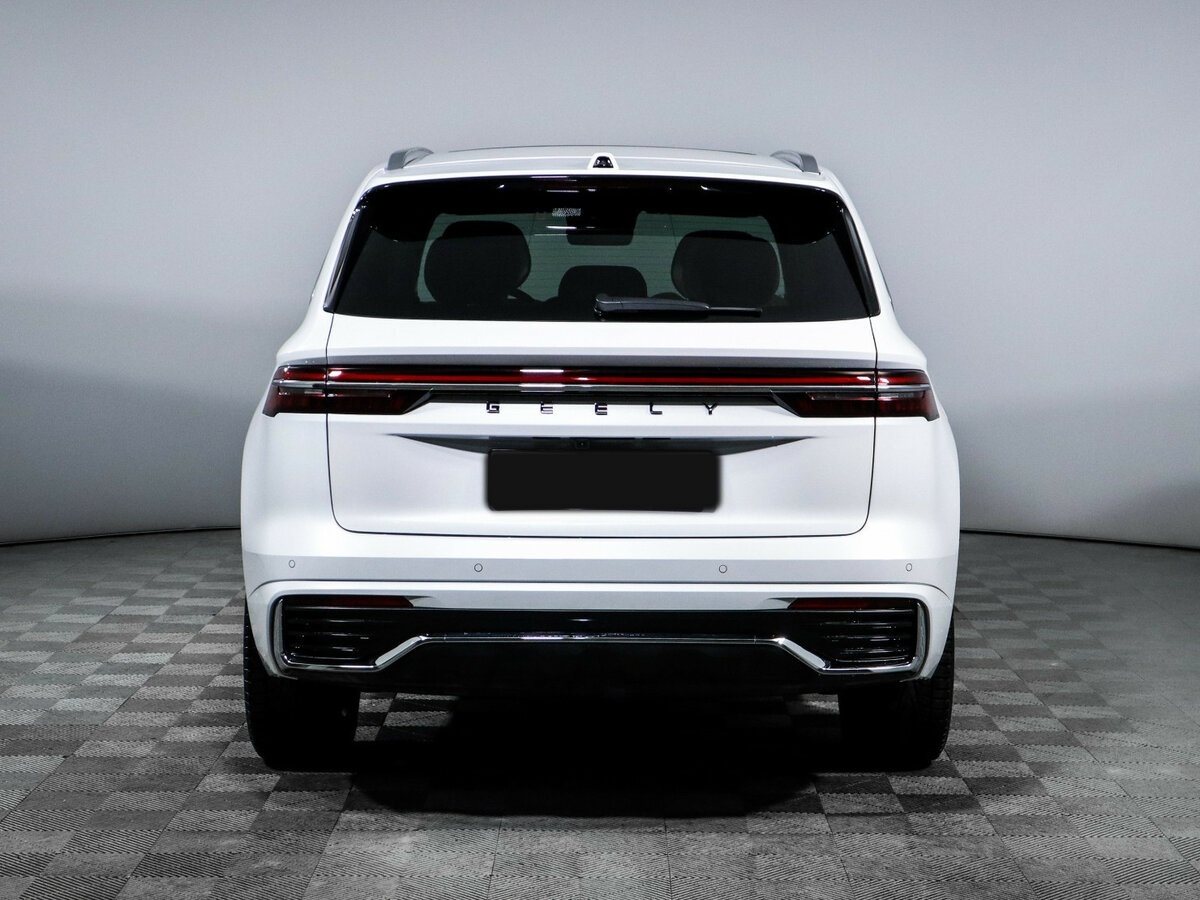 Geely Monjaro с пробегом — 2025 год. Фото: #5