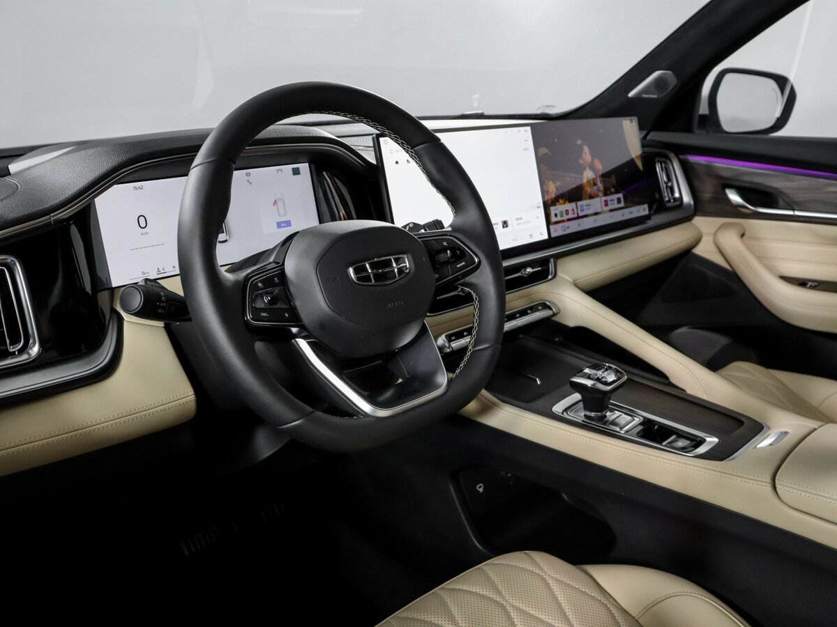 Geely Monjaro с пробегом — 2025 год. Фото: #12