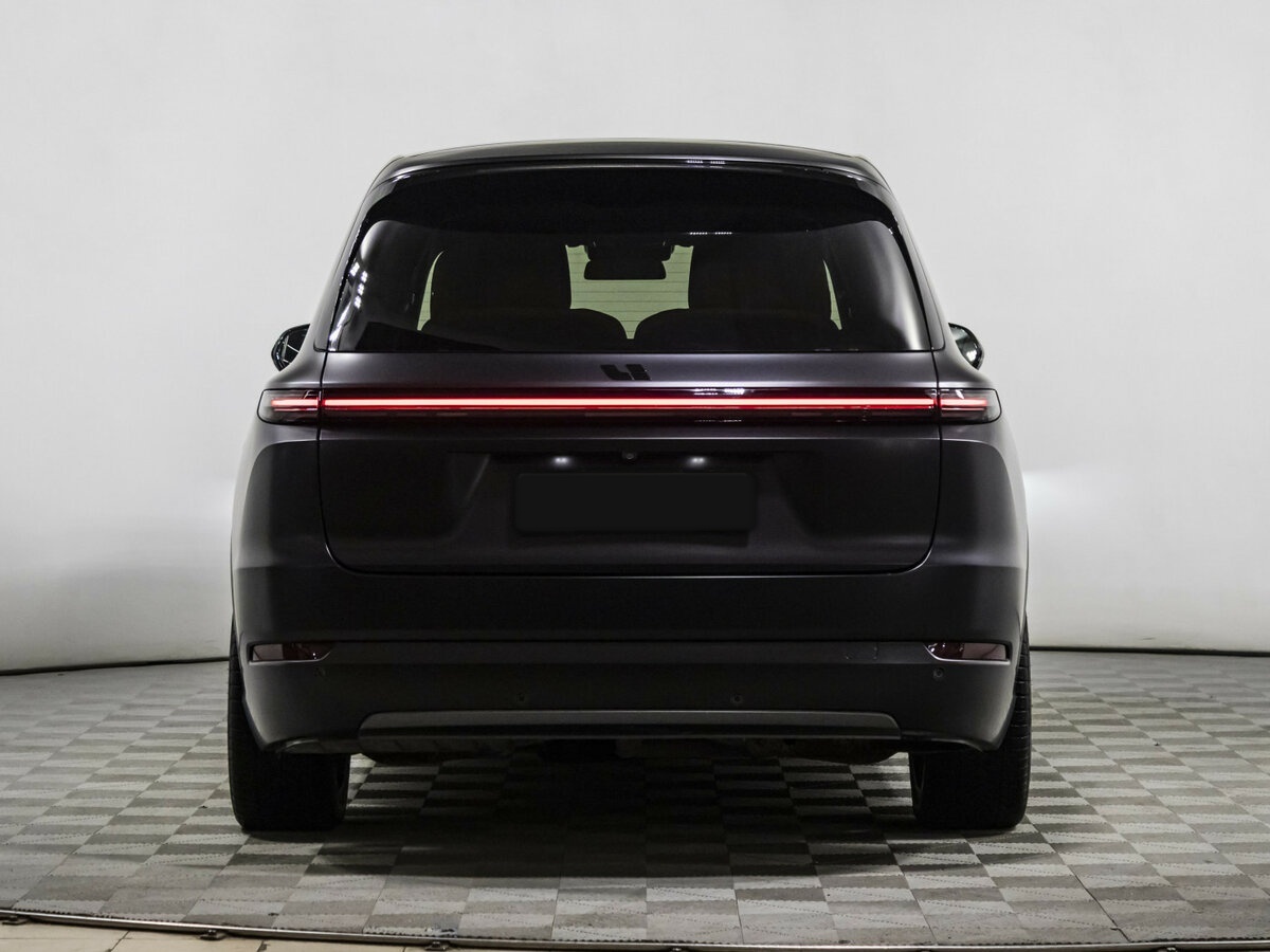 Li Auto (Lixiang) L9 с пробегом — 2023 год. Фото: #4