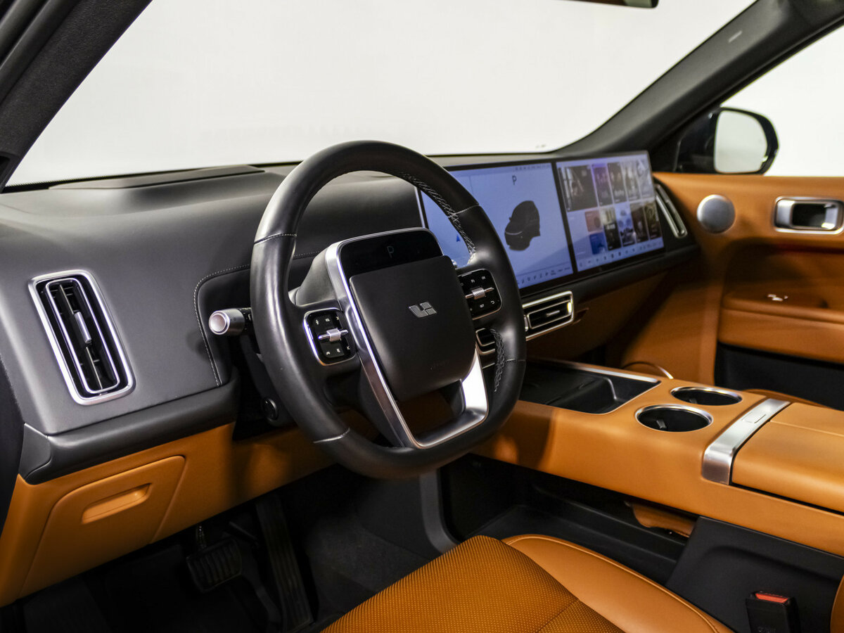 Li Auto (Lixiang) L9 с пробегом — 2023 год. Фото: #10