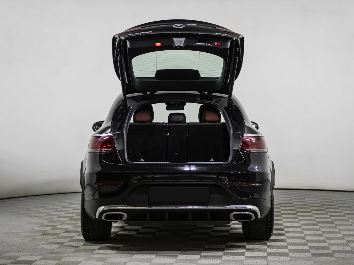 Mercedes-Benz GLC Coupe с пробегом — 2019 год. Фото: #17