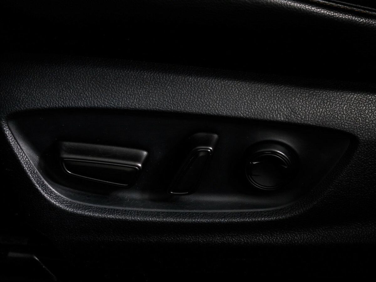 Toyota Camry с пробегом — 2019 год. Фото: #16