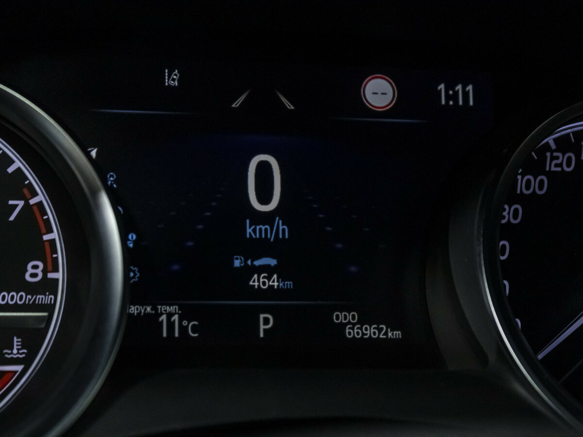 Toyota Camry с пробегом — 2021 год. Фото: #10