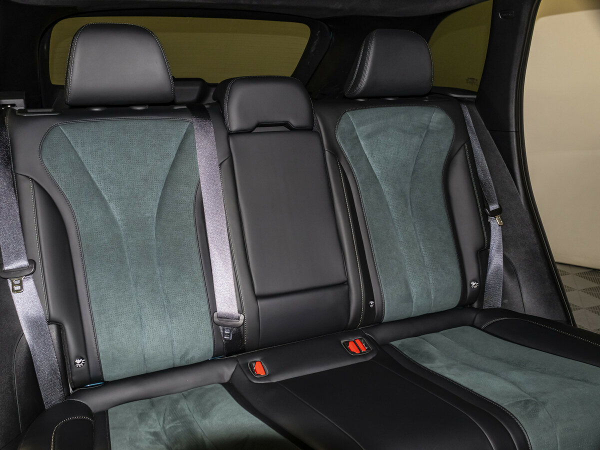 Geely Monjaro с пробегом — 2023 год. Фото: #12