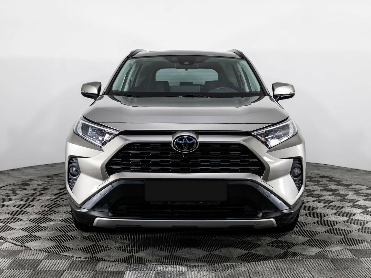 Toyota RAV4 с пробегом — 2021 год. Фото: #3