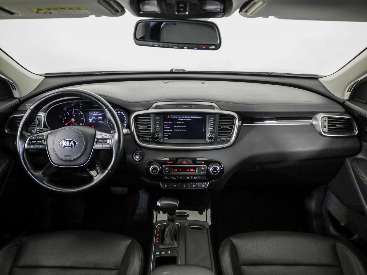 Kia Sorento с пробегом — 2018 год. Фото: #9