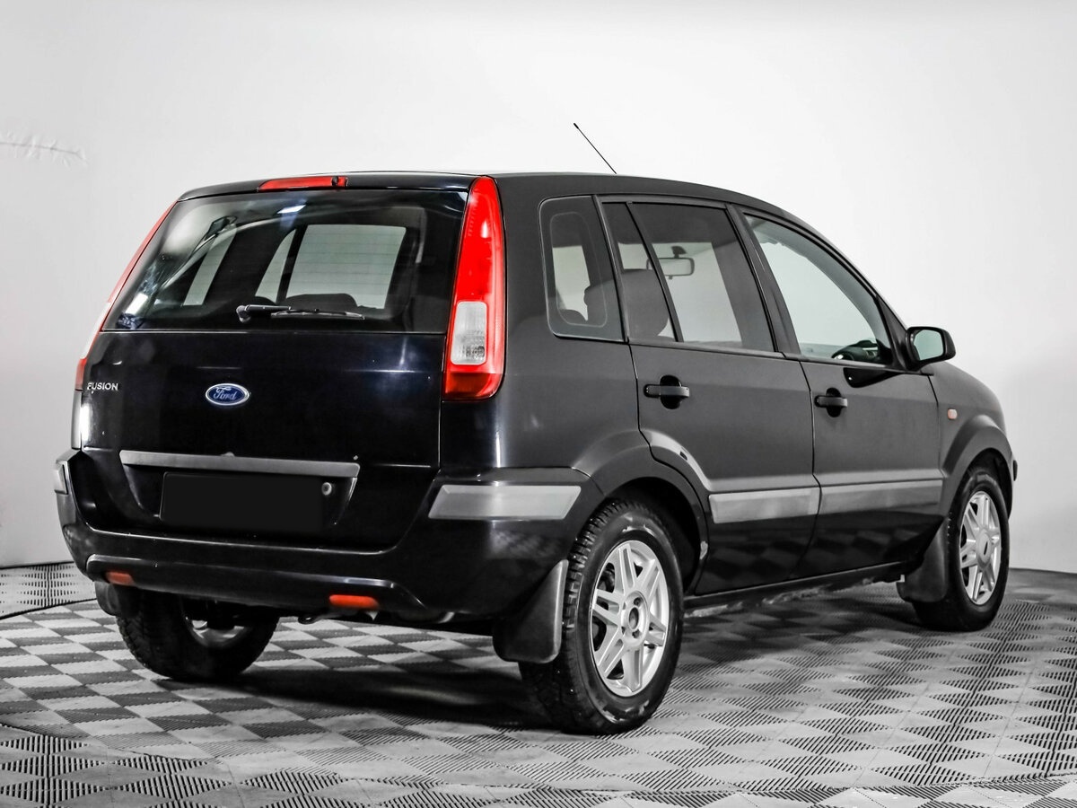 Ford Fusion с пробегом — 2007 год. Фото: #3