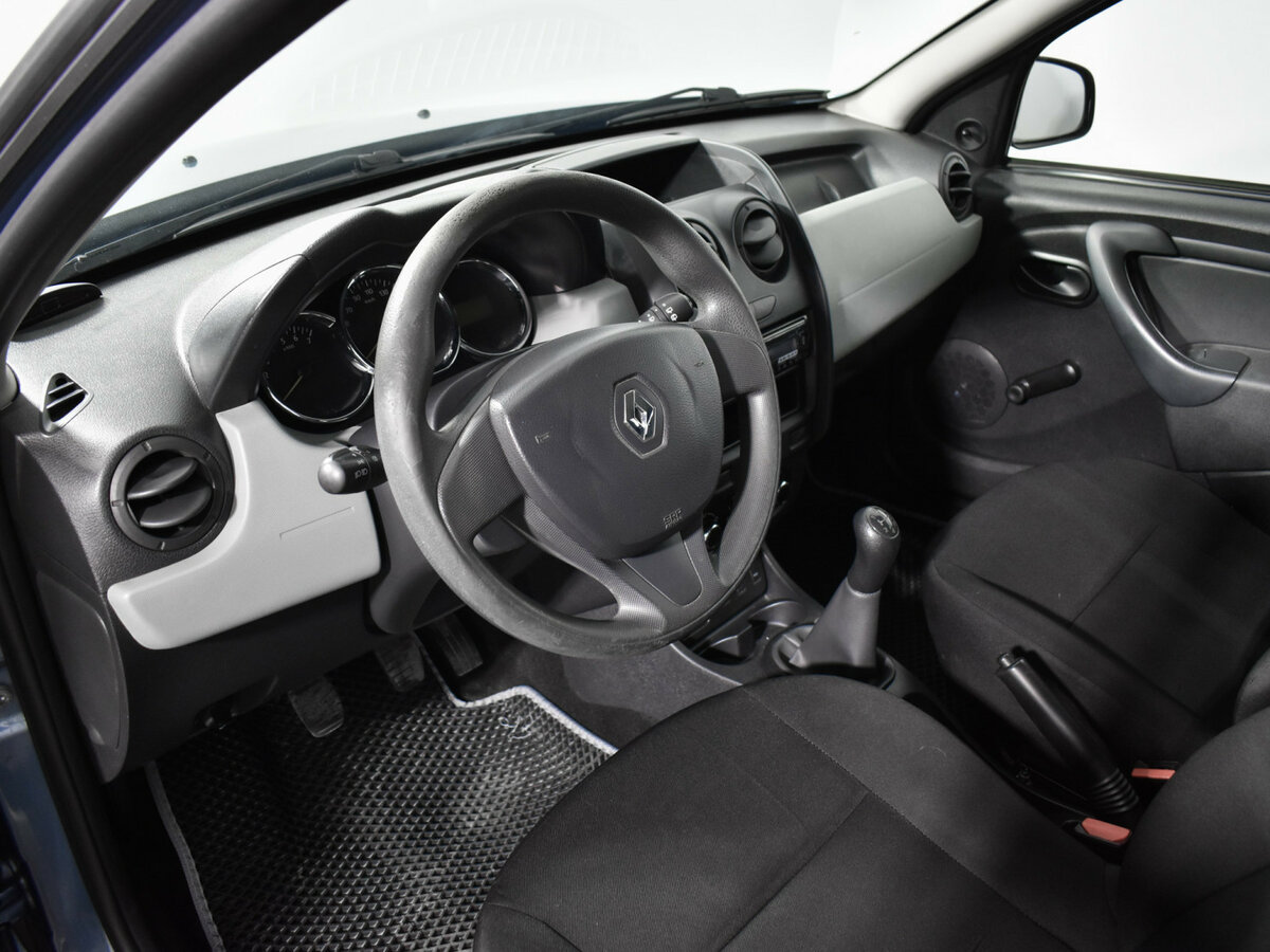 Renault Duster с пробегом — 2016 год. Фото: #8