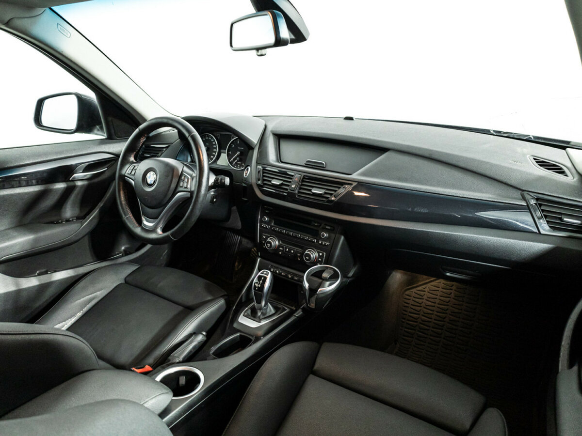 BMW X1 с пробегом — 2013 год. Фото: #8