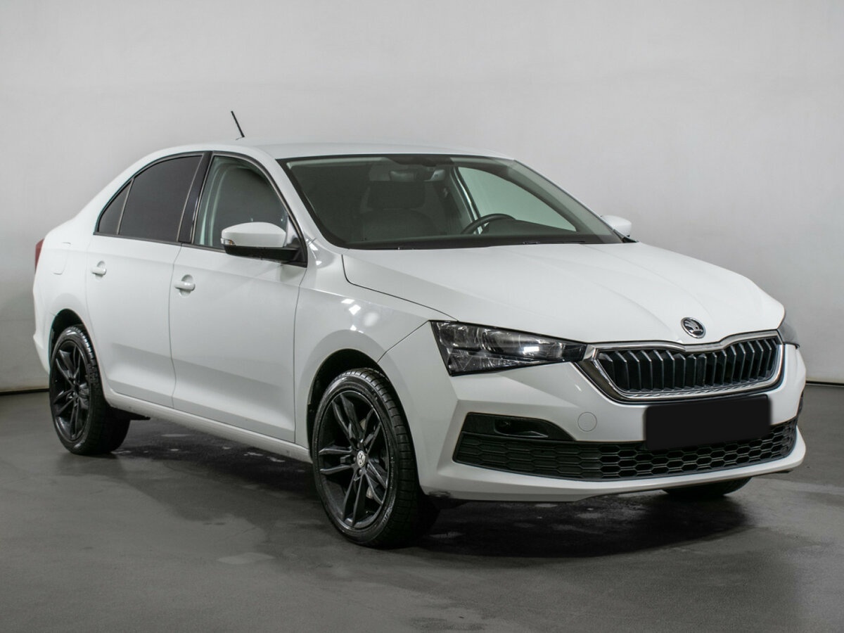Skoda Rapid с пробегом — 2021 год. Фото: #2