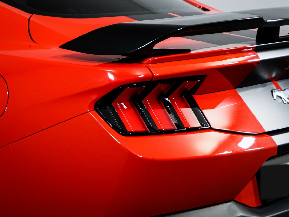 Ford Mustang с пробегом — 2024 год. Фото: #15