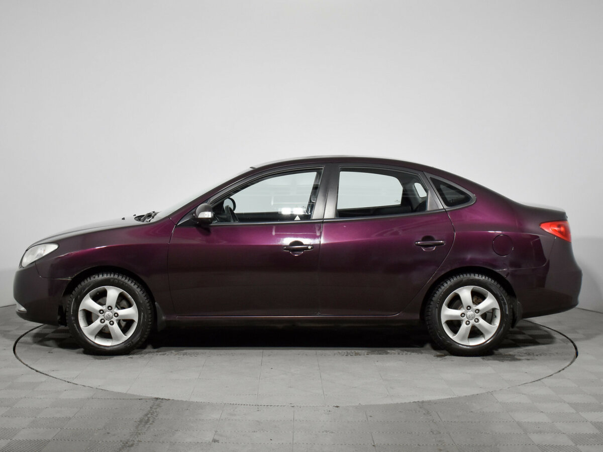 Hyundai Elantra с пробегом — 2011 год. Фото: #7