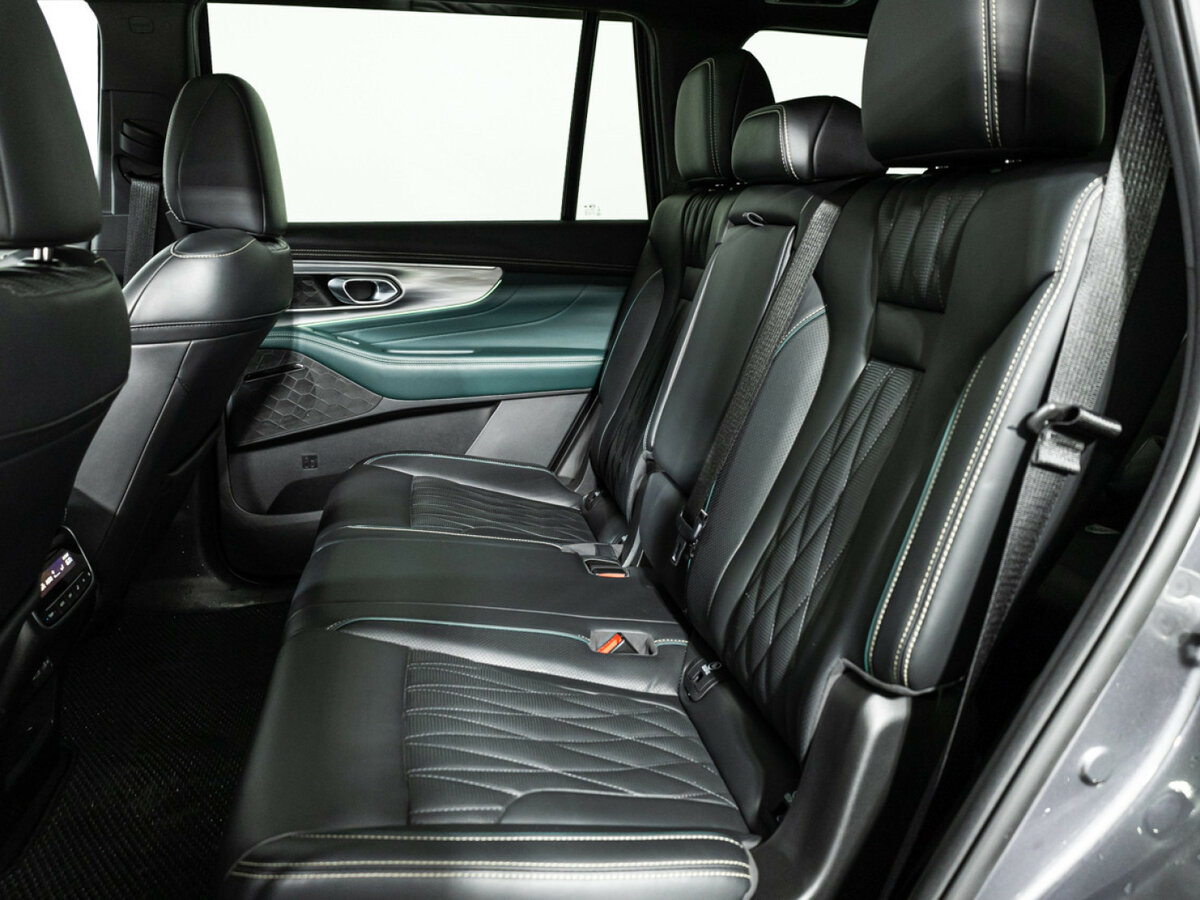 GAC GS8 с пробегом — 2023 год. Фото: #7