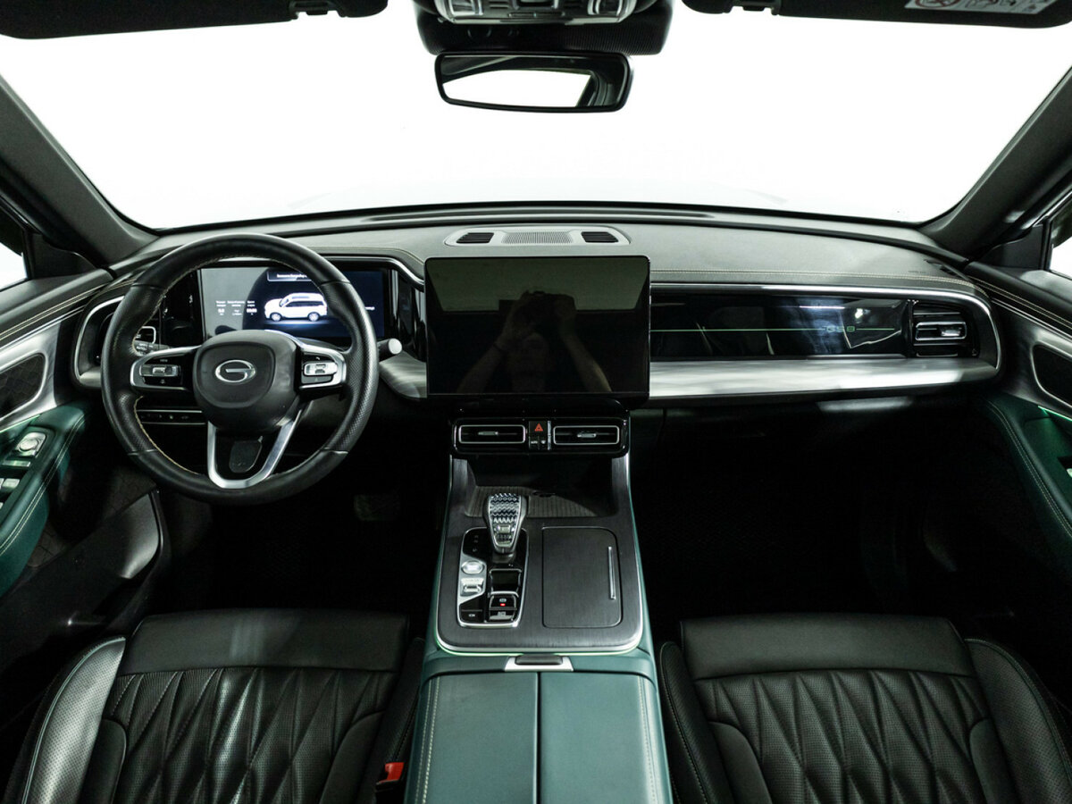 GAC GS8 с пробегом — 2023 год. Фото: #10