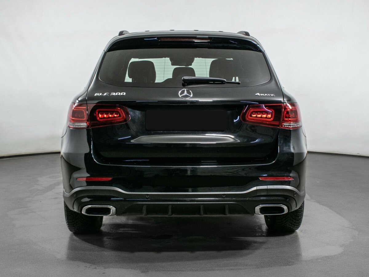 Mercedes-Benz GLC с пробегом — 2019 год. Фото: #4