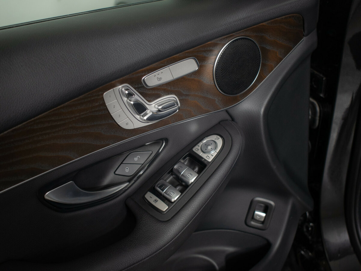 Mercedes-Benz GLC с пробегом — 2019 год. Фото: #14