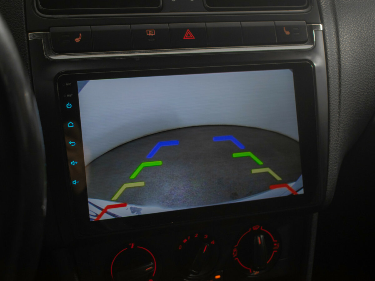 Volkswagen Polo с пробегом — 2016 год. Фото: #12