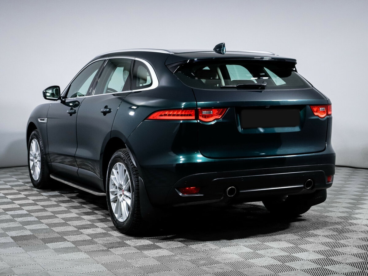 Jaguar F-Pace с пробегом — 2016 год. Фото: #6