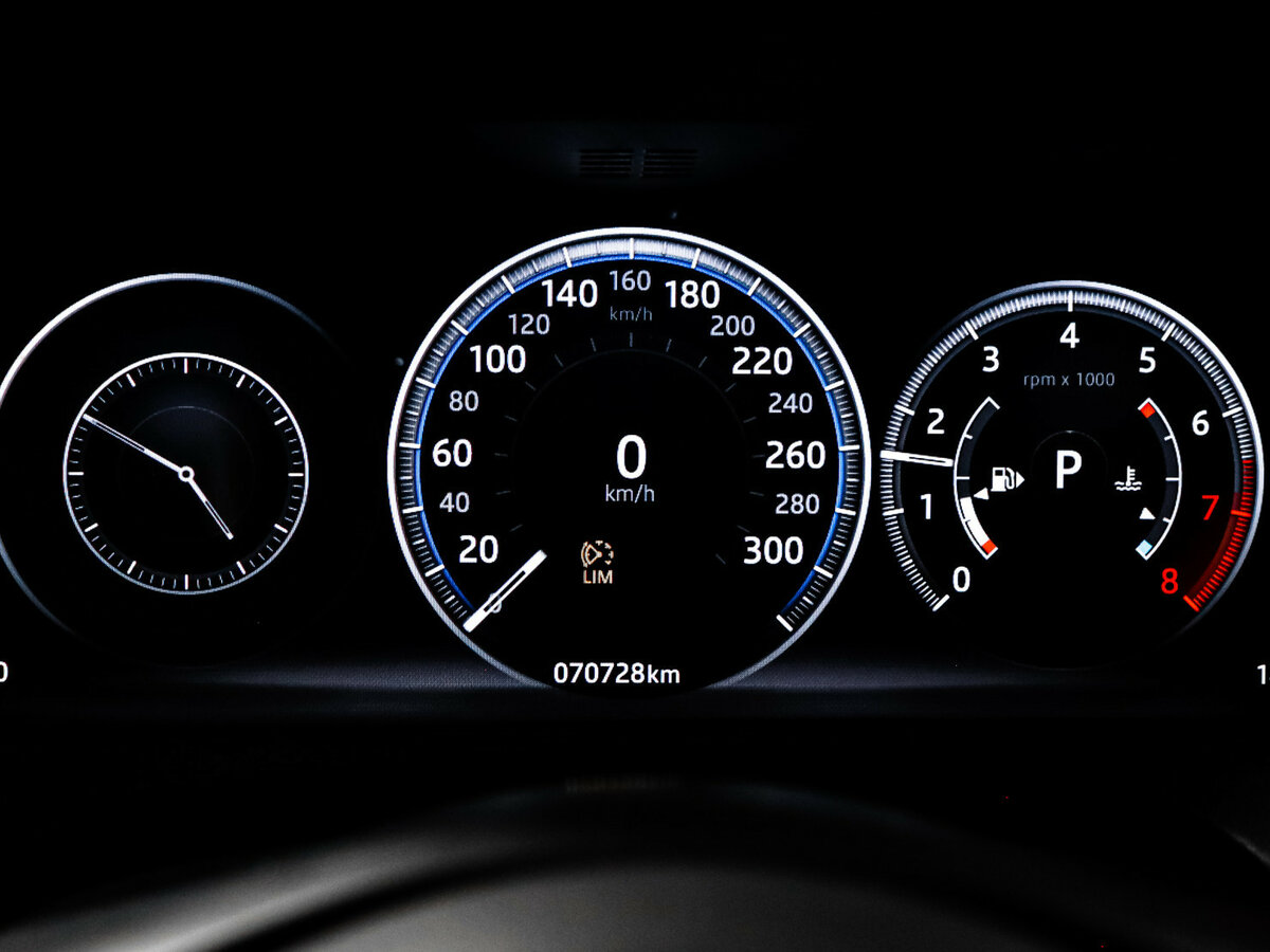 Jaguar F-Pace с пробегом — 2016 год. Фото: #10