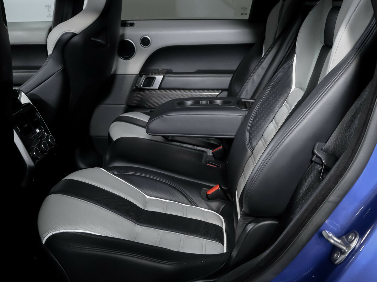 Land Rover Range Rover Sport с пробегом — 2015 год. Фото: #7