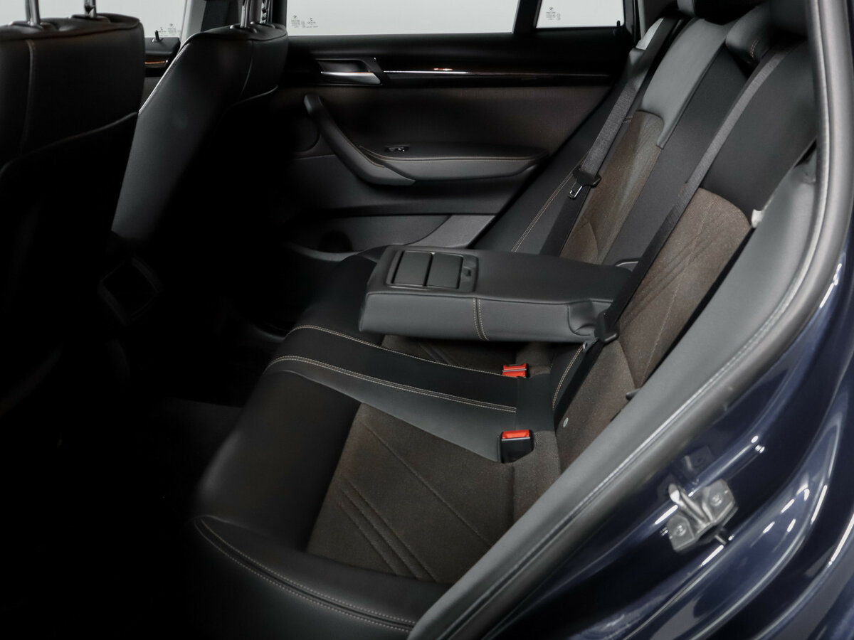 BMW X4 с пробегом — 2016 год. Фото: #9