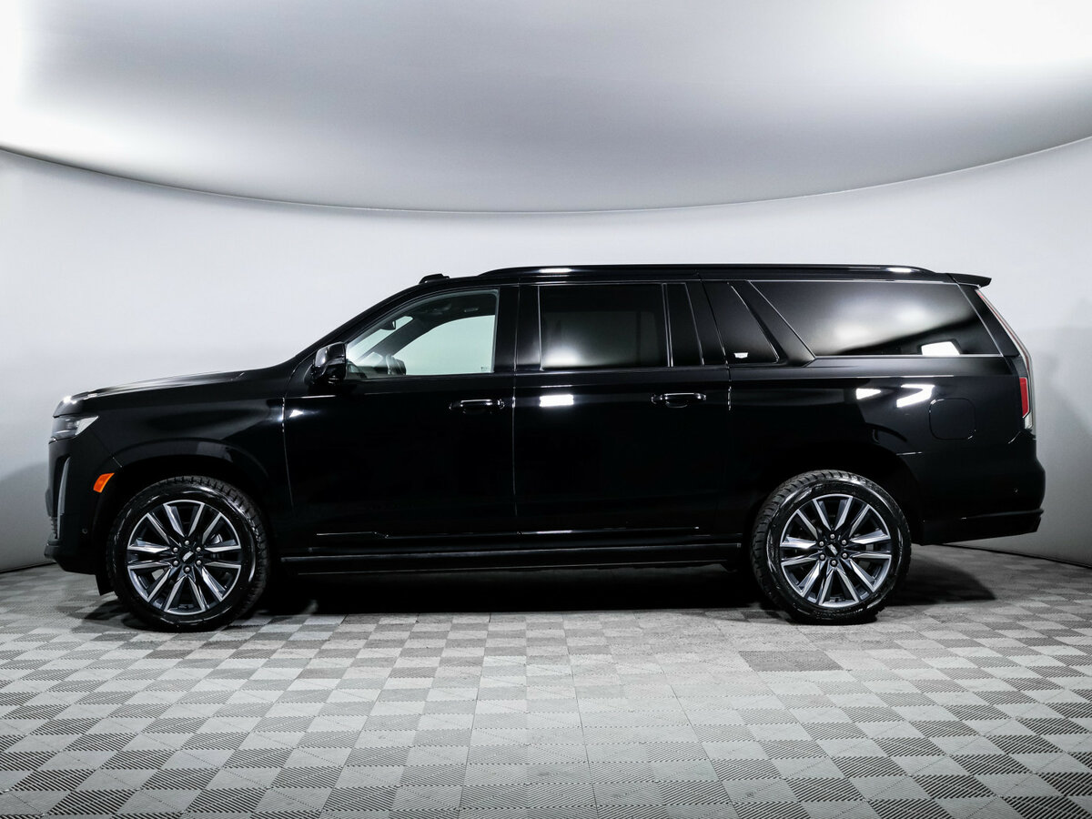 Cadillac Escalade с пробегом — 2022 год. Фото: #7