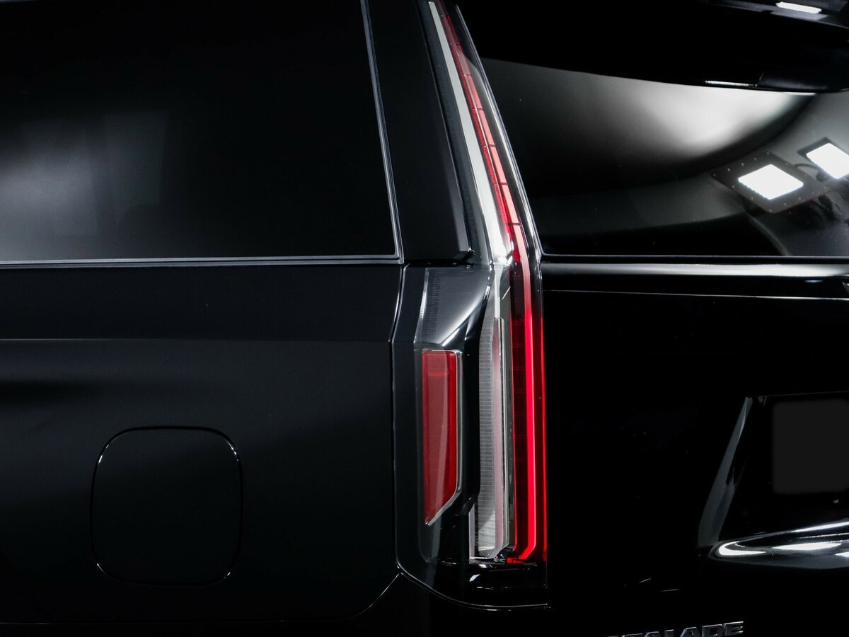 Cadillac Escalade с пробегом — 2022 год. Фото: #16