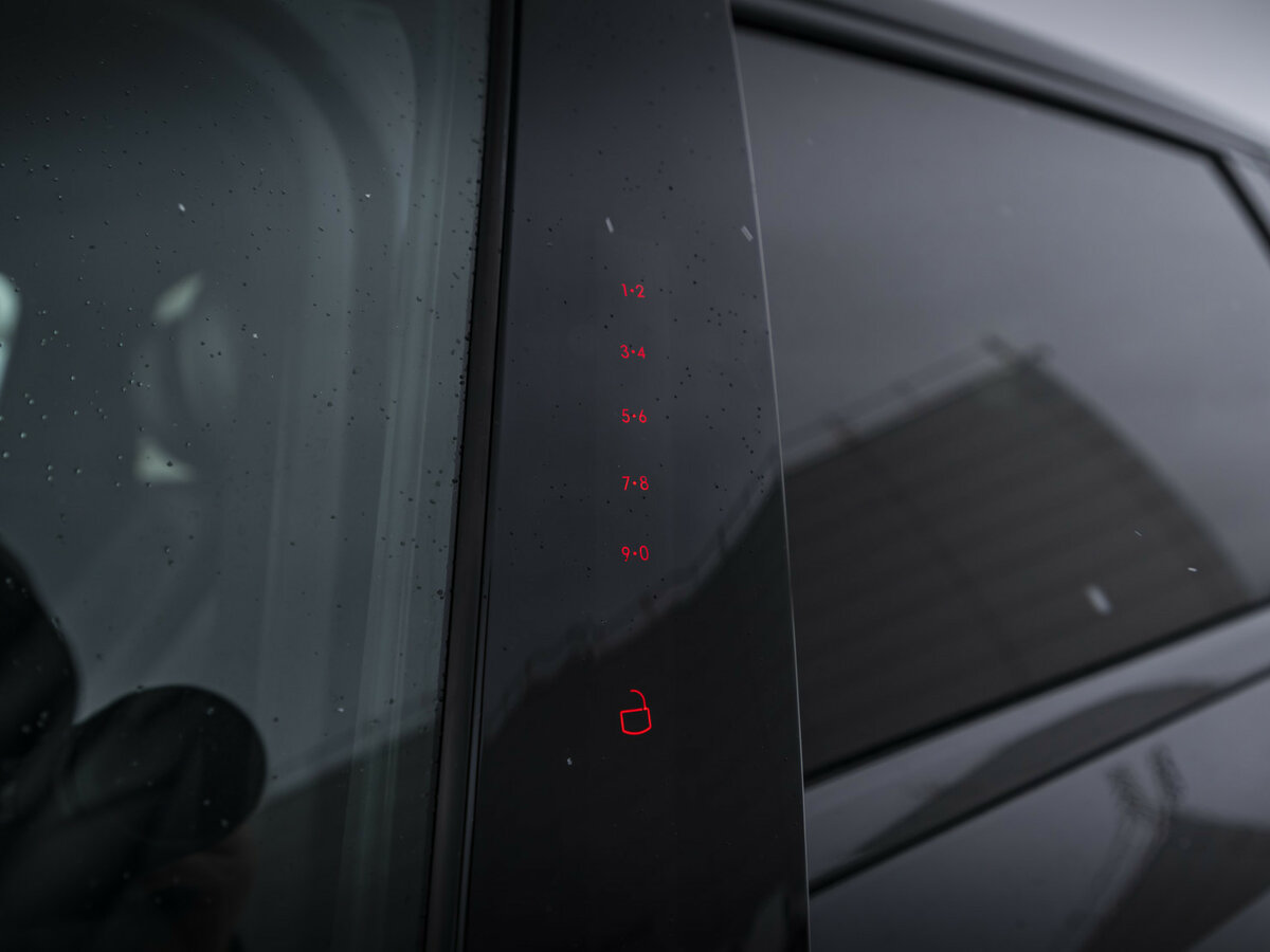 Lincoln Nautilus с пробегом — 2024 год. Фото: #12