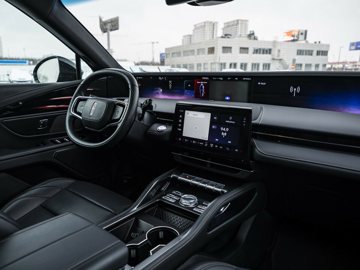 Lincoln Nautilus с пробегом — 2024 год. Фото: #13