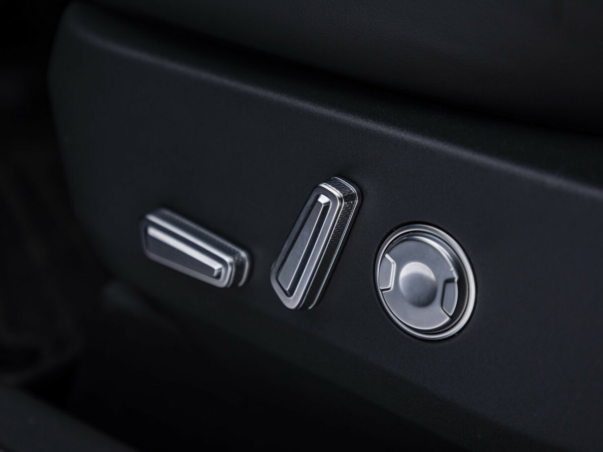 Lincoln Nautilus с пробегом — 2024 год. Фото: #22