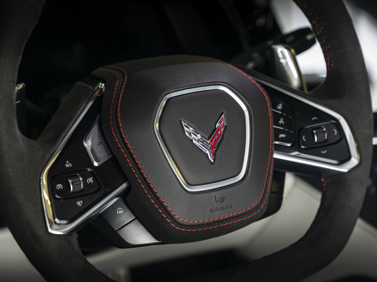 Chevrolet Corvette с пробегом — 2023 год. Фото: #16