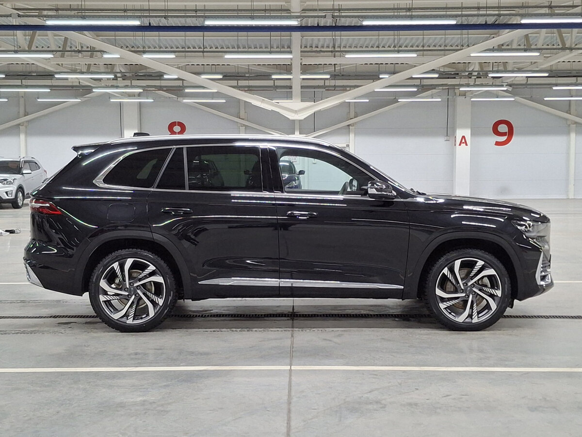 Geely Monjaro с пробегом — 2024 год. Фото: #3