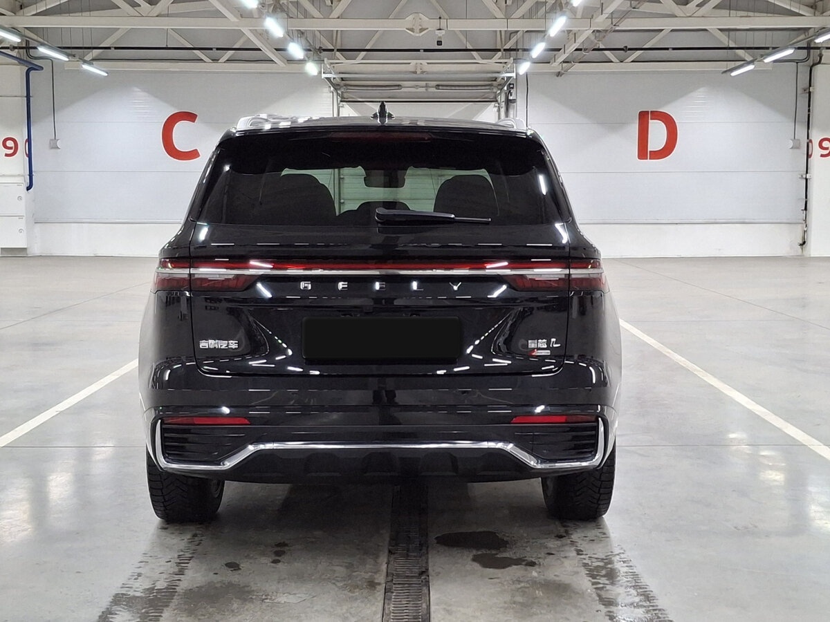 Geely Monjaro с пробегом — 2024 год. Фото: #5