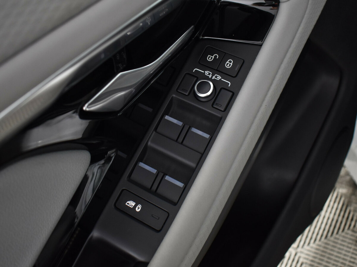 Land Rover Range Rover Evoque с пробегом — 2020 год. Фото: #16