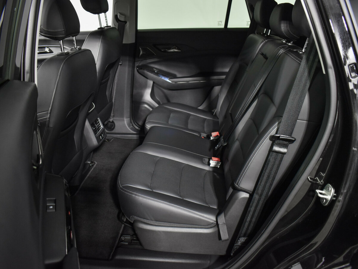 Москвич 8 с пробегом — 2025 год. Фото: #10