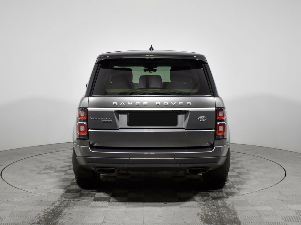 Land Rover Range Rover с пробегом — 2018 год. Фото: #4